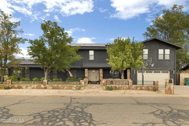 $549,999 | 132 Papago Boulevard, Winslow, AZ 86047