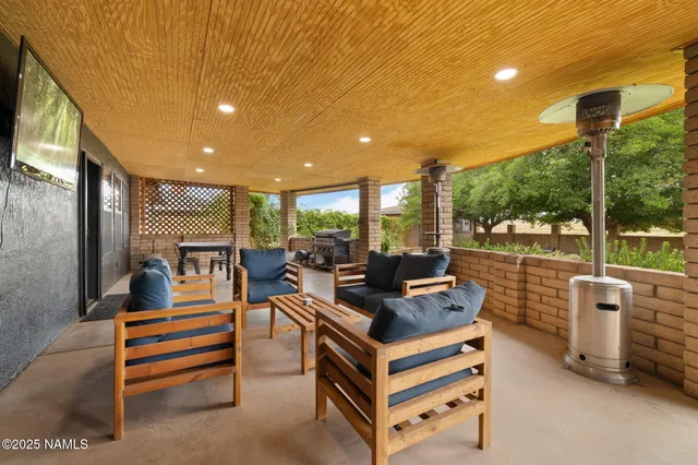 $549,999 | 132 Papago Boulevard, Winslow, AZ 86047