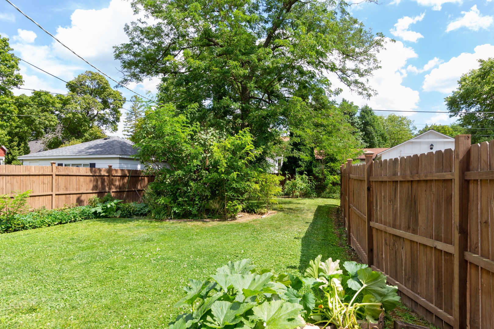 1257 North McKinley Road Lake Forest, IL 60045 - Photo 2 of 14