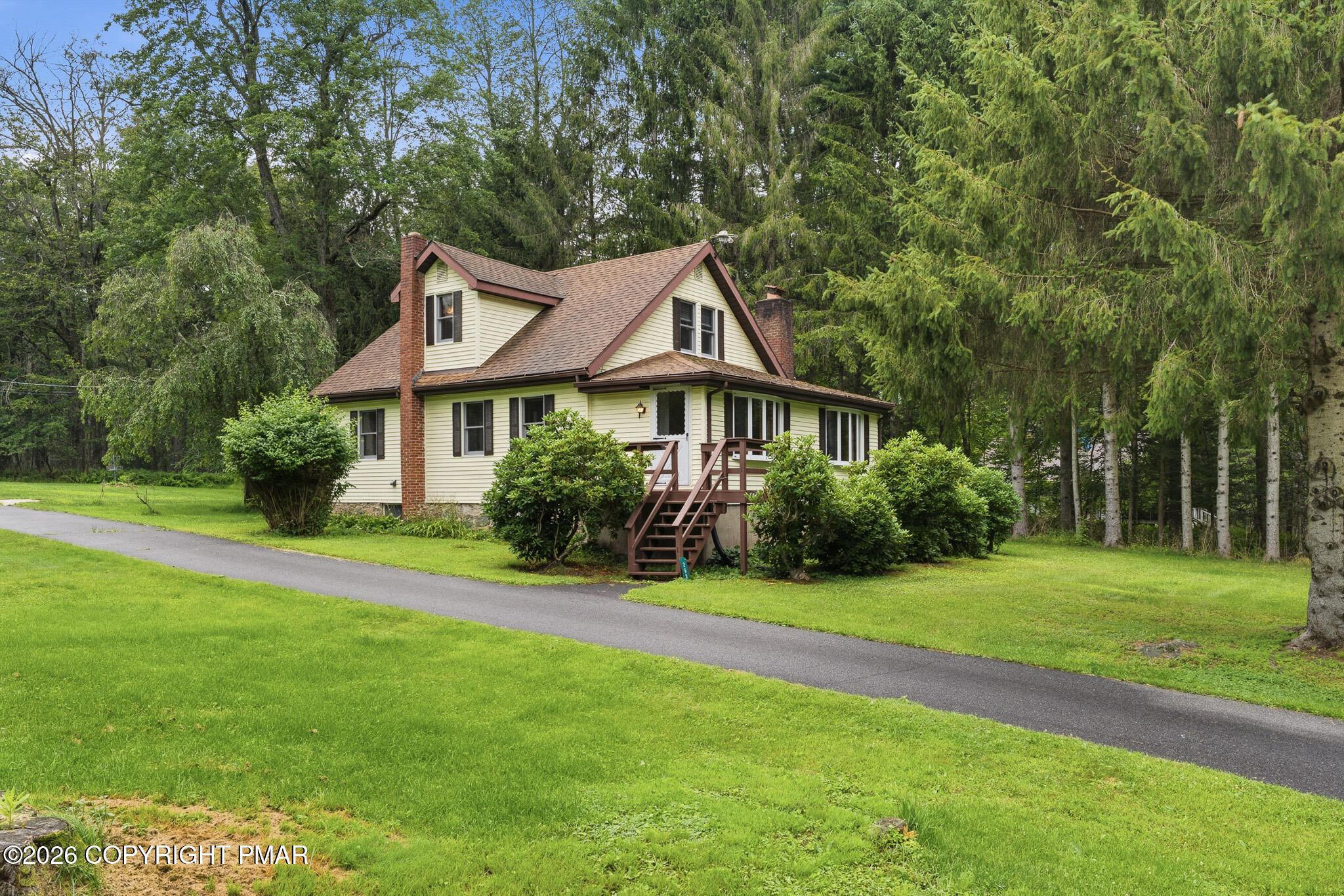 253 Thomas Road Blakeslee, PA 18610 - Photo 1 of 26 01-HomeView_Media-253_Thomas_Rd