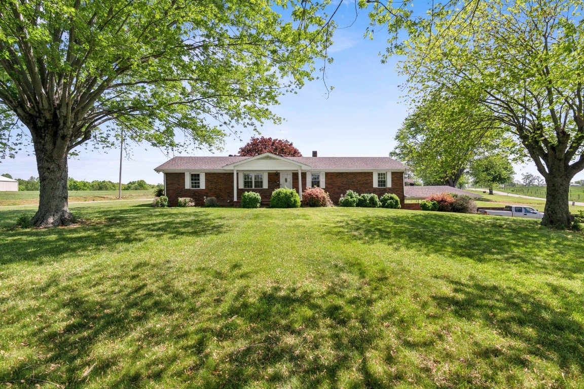 702 Williams Road Lafayette, TN 37083 - Photo 1 of 25 Gallery Image 1