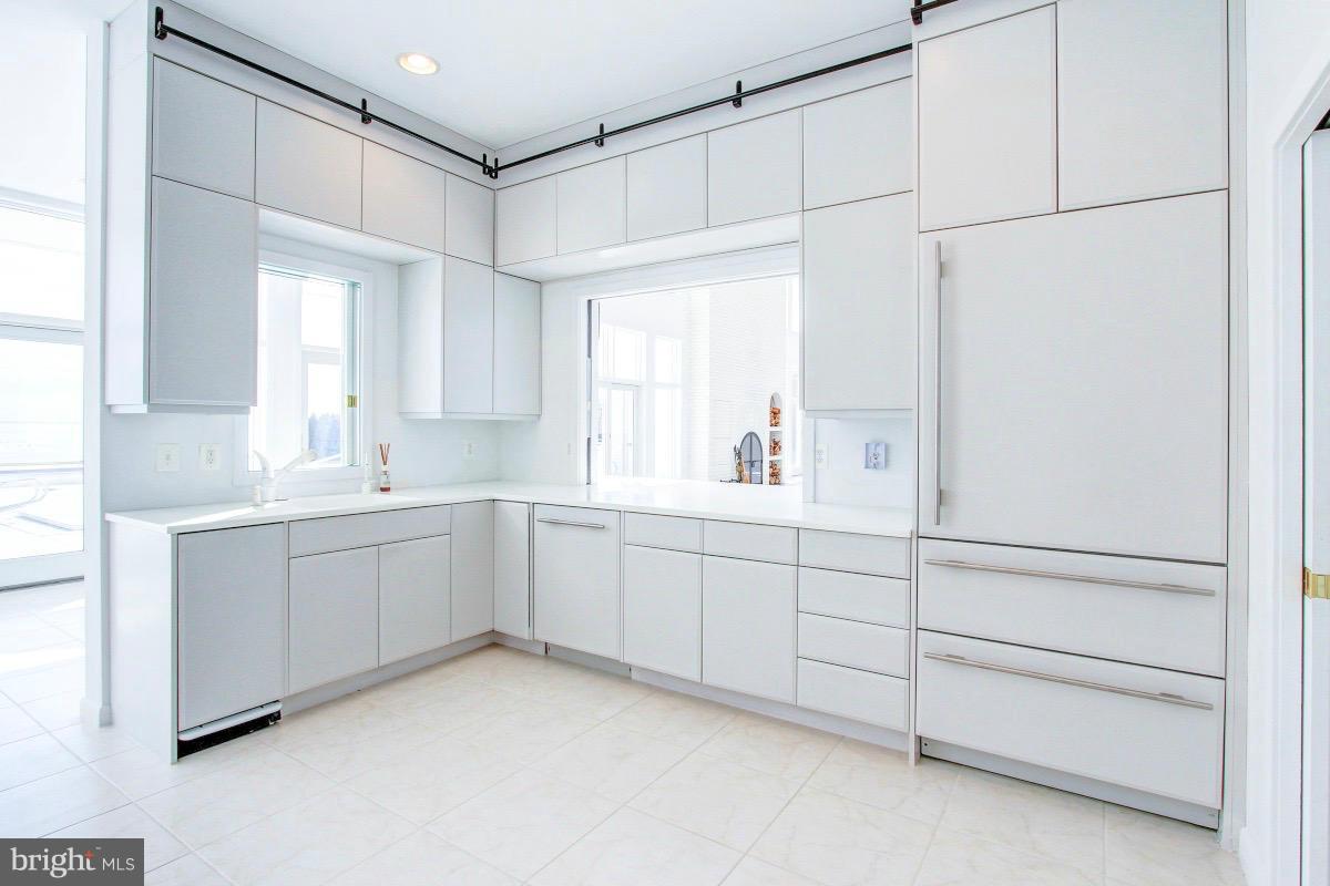 2927 Cox Neck Road East Chester, MD 21619 - Photo 16 of 30 Kitchen