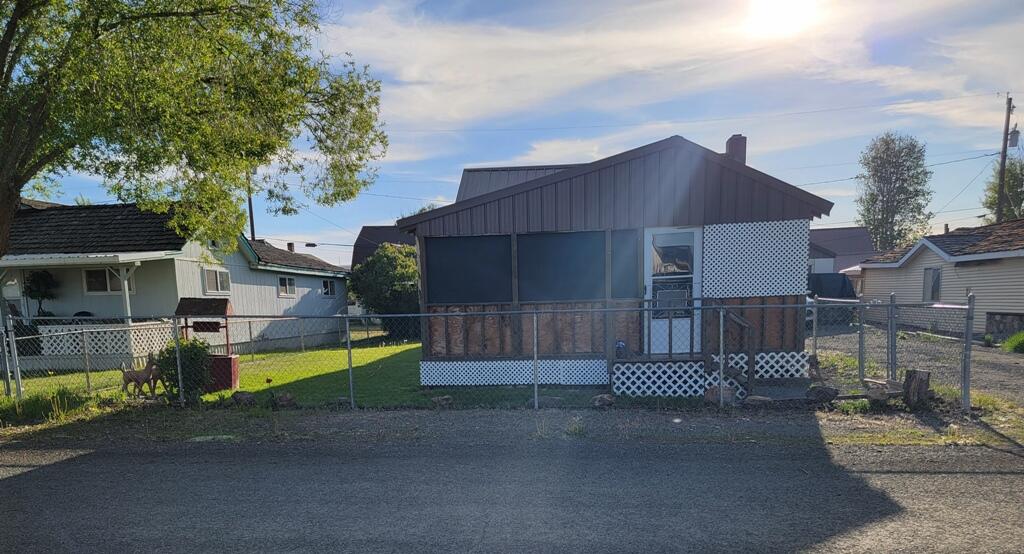 309 A Avenue Seneca, OR 97873 - Photo 34 of 45 20250527_182748