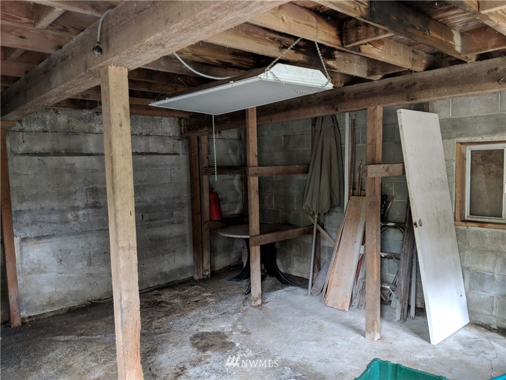 2571 Anderson Hill Road Southwest Port Orchard, WA 98367 - Photo 16 of 17 Gallery Image 16