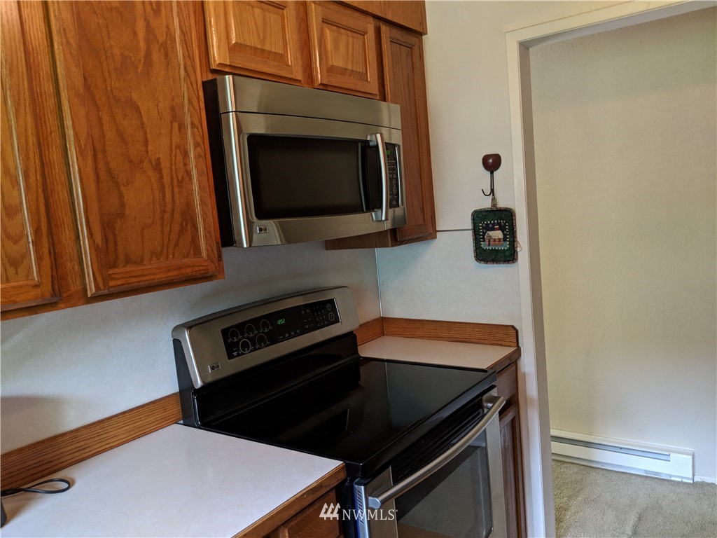 2571 Anderson Hill Road Southwest Port Orchard, WA 98367 - Photo 9 of 17 Gallery Image 9