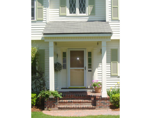 9 Chicory Road Westford, MA 01886 - Photo 18 of 22 Gallery Image 18