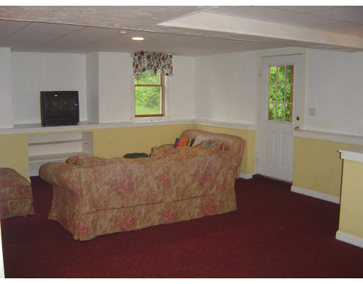 9 Chicory Road Westford, MA 01886 - Photo 21 of 22 Gallery Image 21