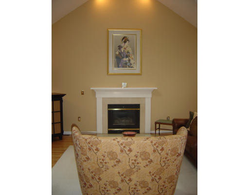 9 Chicory Road Westford, MA 01886 - Photo 10 of 22 Gallery Image 10