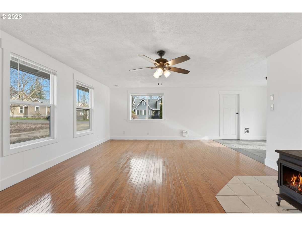 369 South 16th Avenue Cornelius, OR 97113 - Photo 11 of 29 a view of an empty room with a window