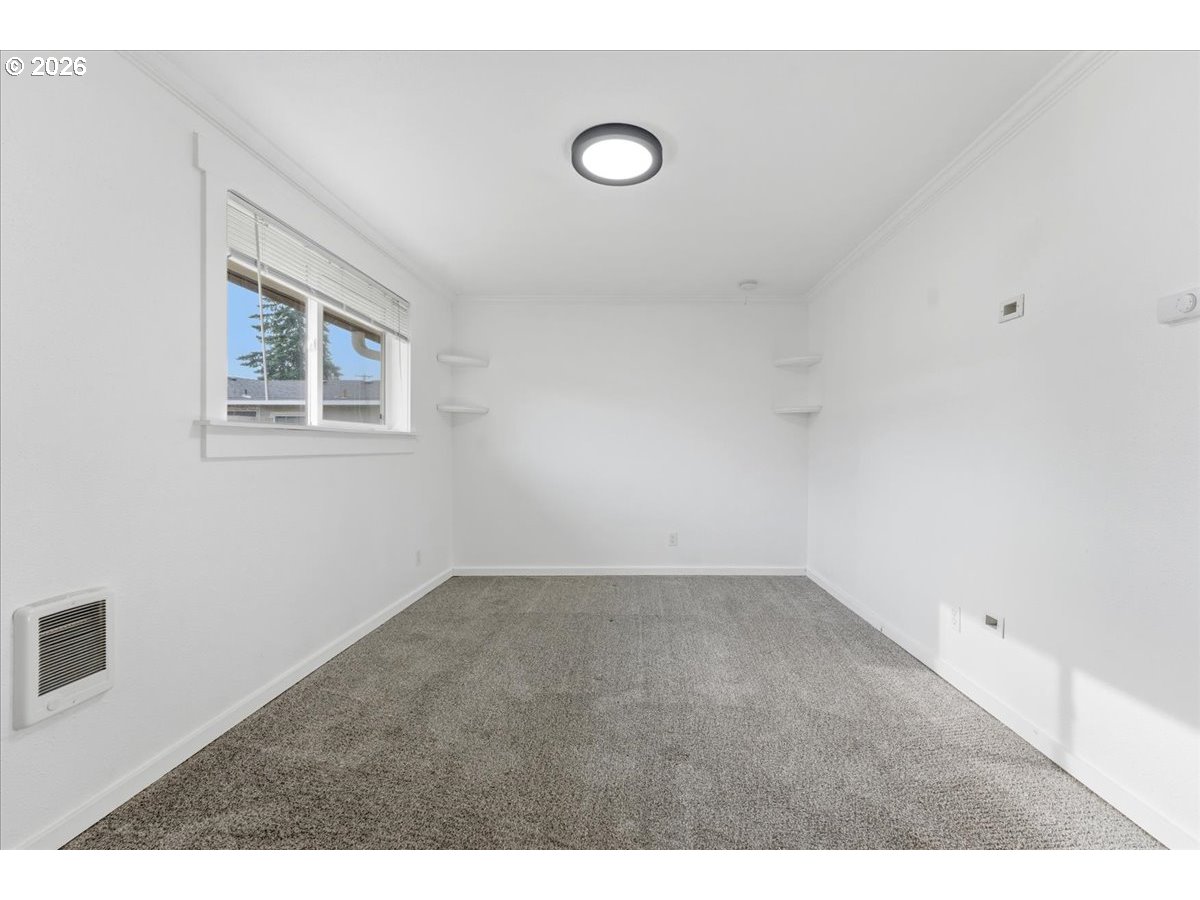 369 South 16th Avenue Cornelius, OR 97113 - Photo 17 of 29 a view of empty room