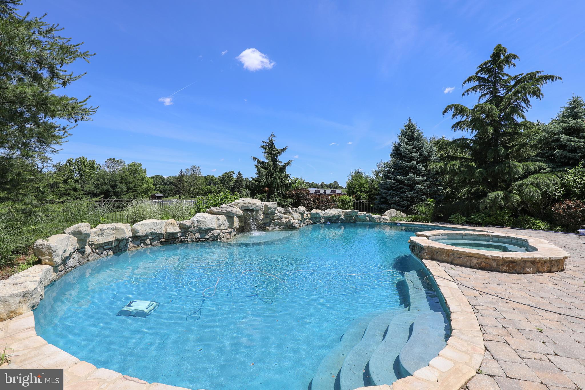 2 Old Cabin Road Newtown, PA 18940 - Photo 6 of 42