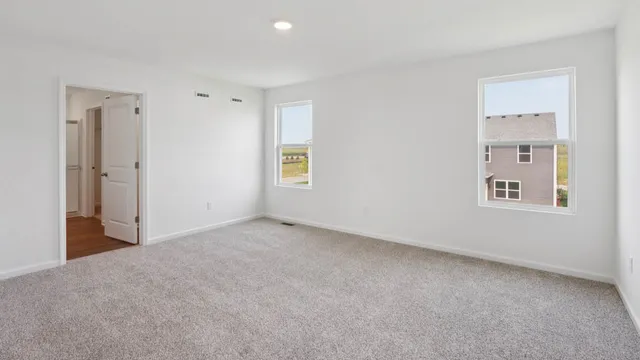 $369,990 | 117 Cornerstone Crossing, Hampshire, IL 60140