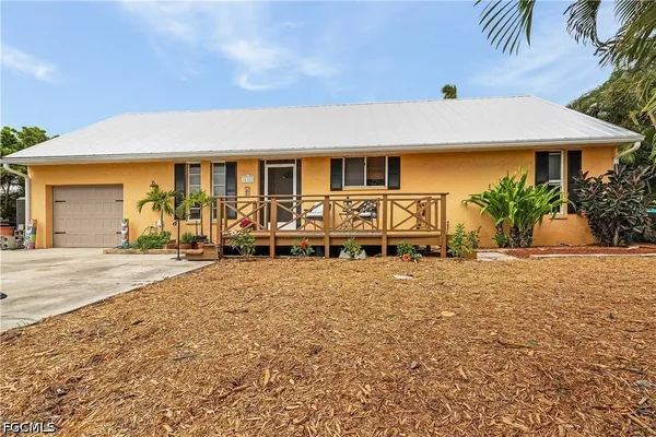 $675,000 | 16353 Buccaneer Street, Bokeelia, FL 33922