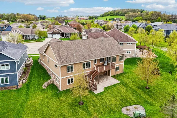 $599,900 | 248 Greenway Circle, Deerfield, WI 53531