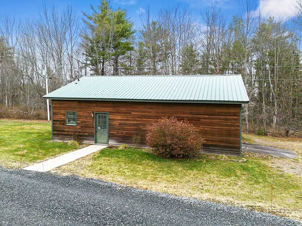 $400,000 | 41 Bacon Road, Unity, ME 04988