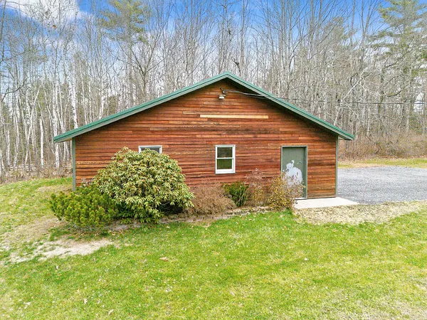 $400,000 | 41 Bacon Road, Unity, ME 04988