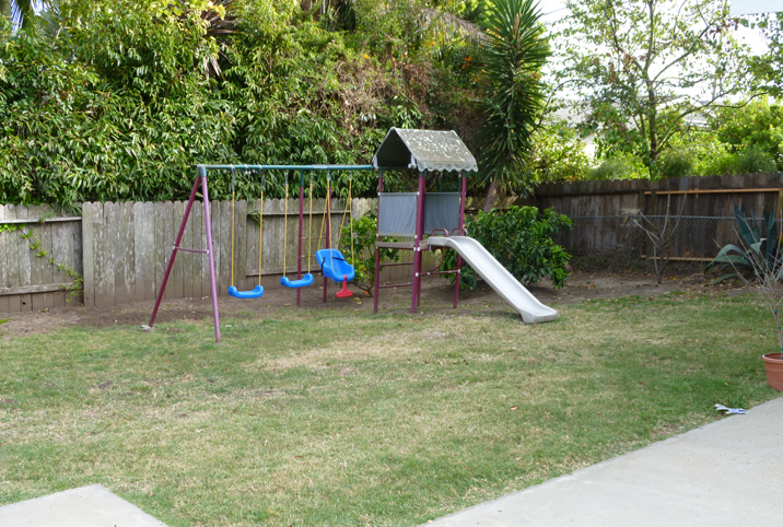 423 Terrace Road Santa Barbara, CA 93109 - Photo 7 of 9 Backyard