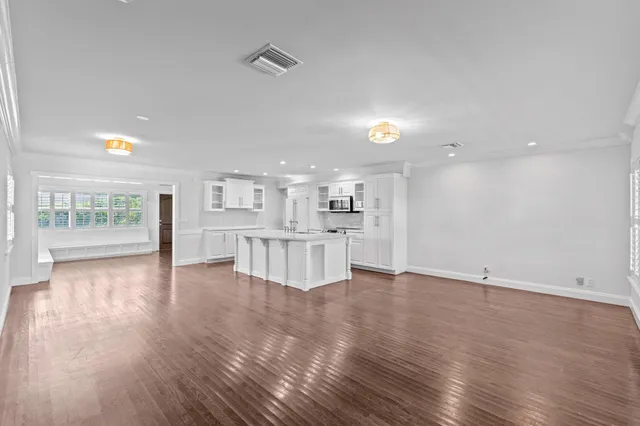 $855,000 | 330 Center Street, Jupiter, FL 33458