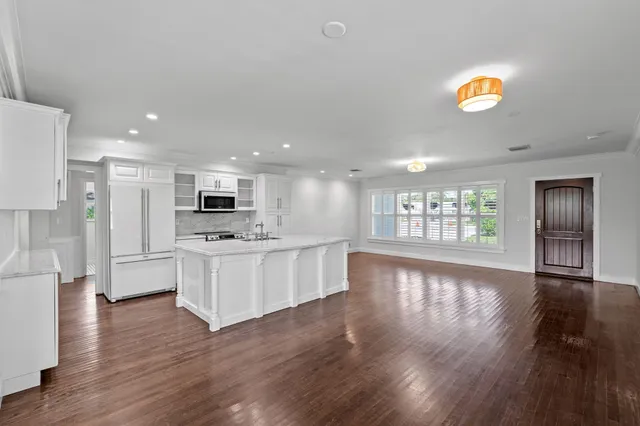 $855,000 | 330 Center Street, Jupiter, FL 33458