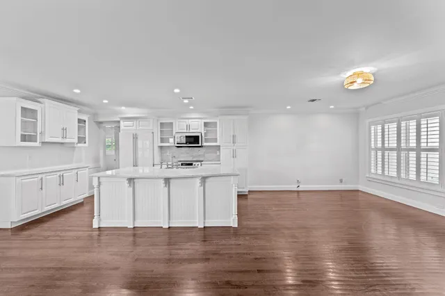 $855,000 | 330 Center Street, Jupiter, FL 33458