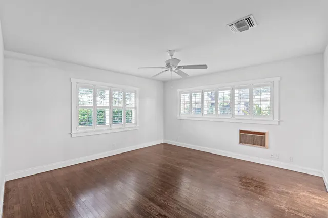 $855,000 | 330 Center Street, Jupiter, FL 33458