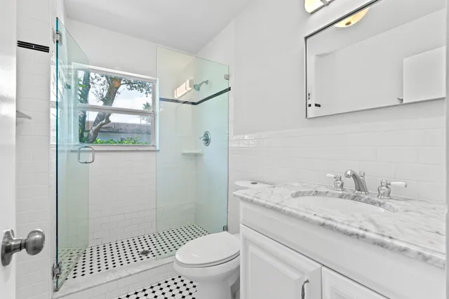 $855,000 | 330 Center Street, Jupiter, FL 33458