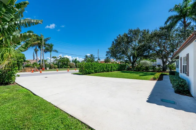 $855,000 | 330 Center Street, Jupiter, FL 33458