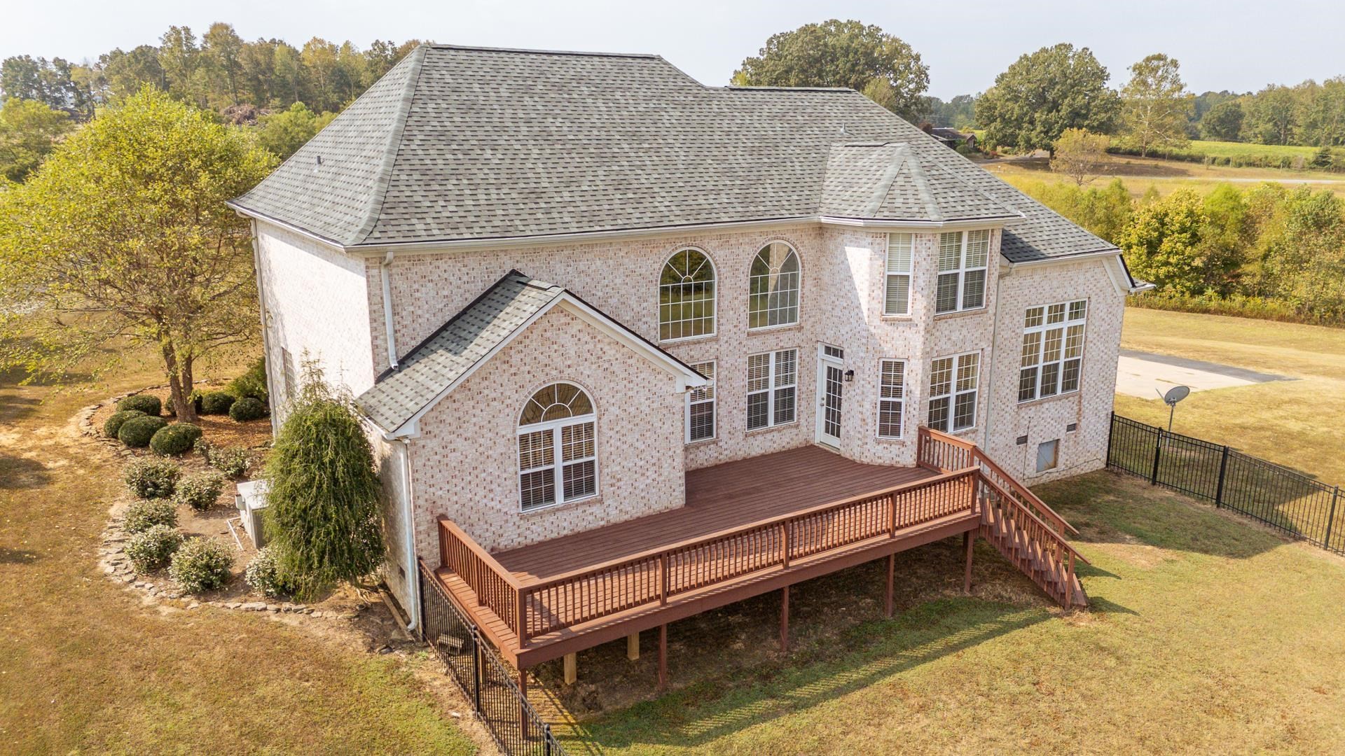 5166 Middlefork Road Luray, TN 38352 - Photo 36 of 40 a aerial view of a house with a yard and balcony