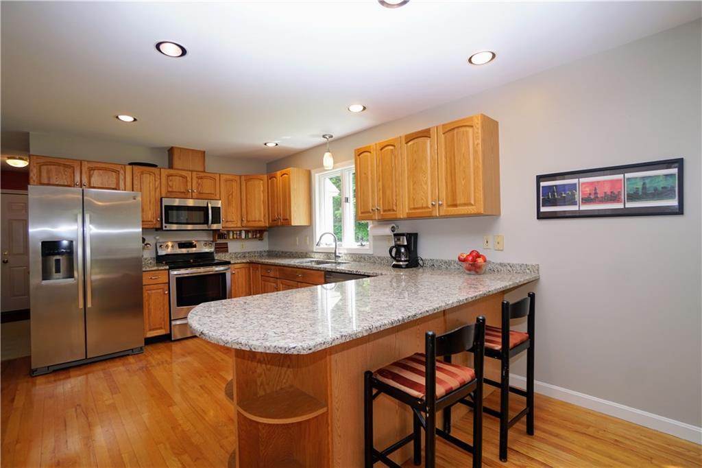 176 Christopher Road North Yarmouth, ME 04097 - Photo 4 of 34 Photo