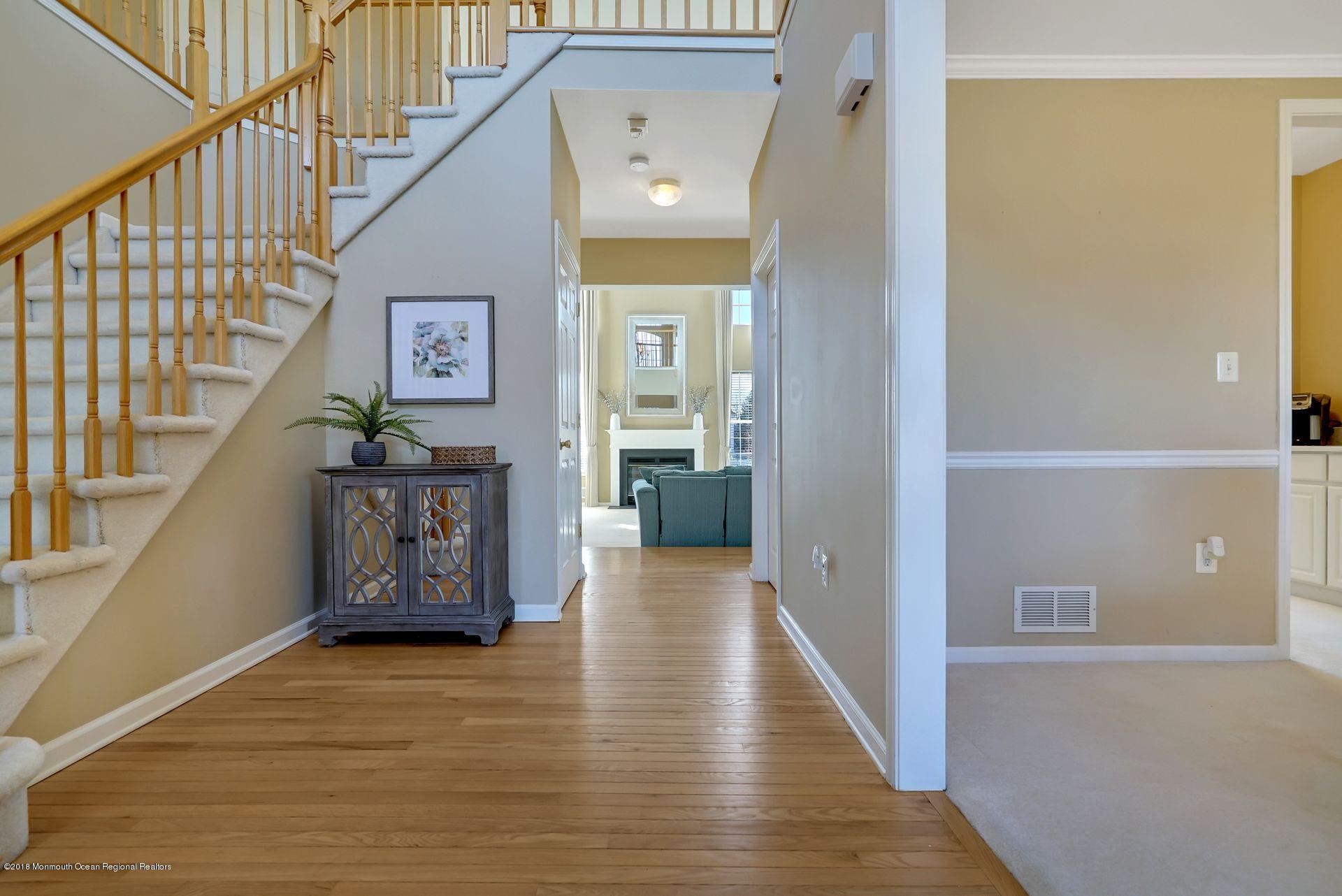 263 Pin Oak Road Freehold, NJ 07728 - Photo 11 of 60 15