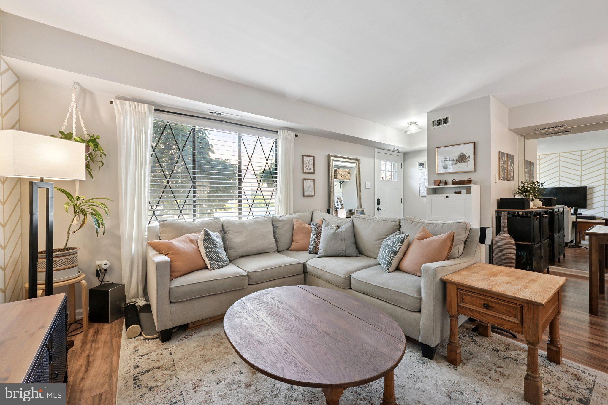 127 Chelsea Circle, Unit B143 Clementon, NJ 08021 - Photo 1 of 24