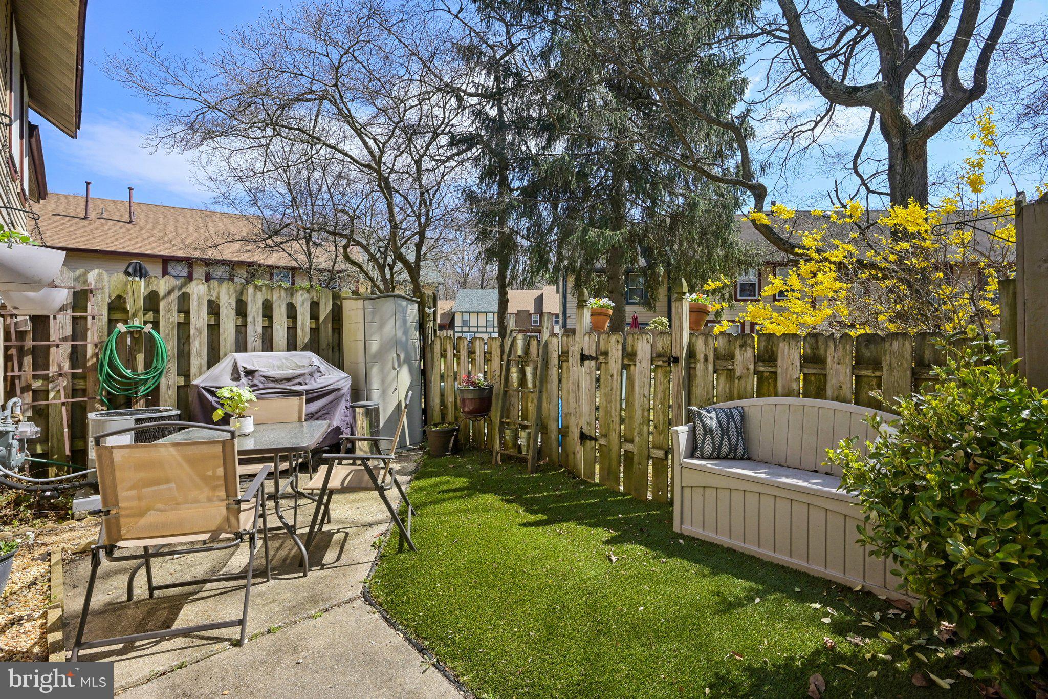 127 Chelsea Circle, Unit B143 Clementon, NJ 08021 - Photo 12 of 24