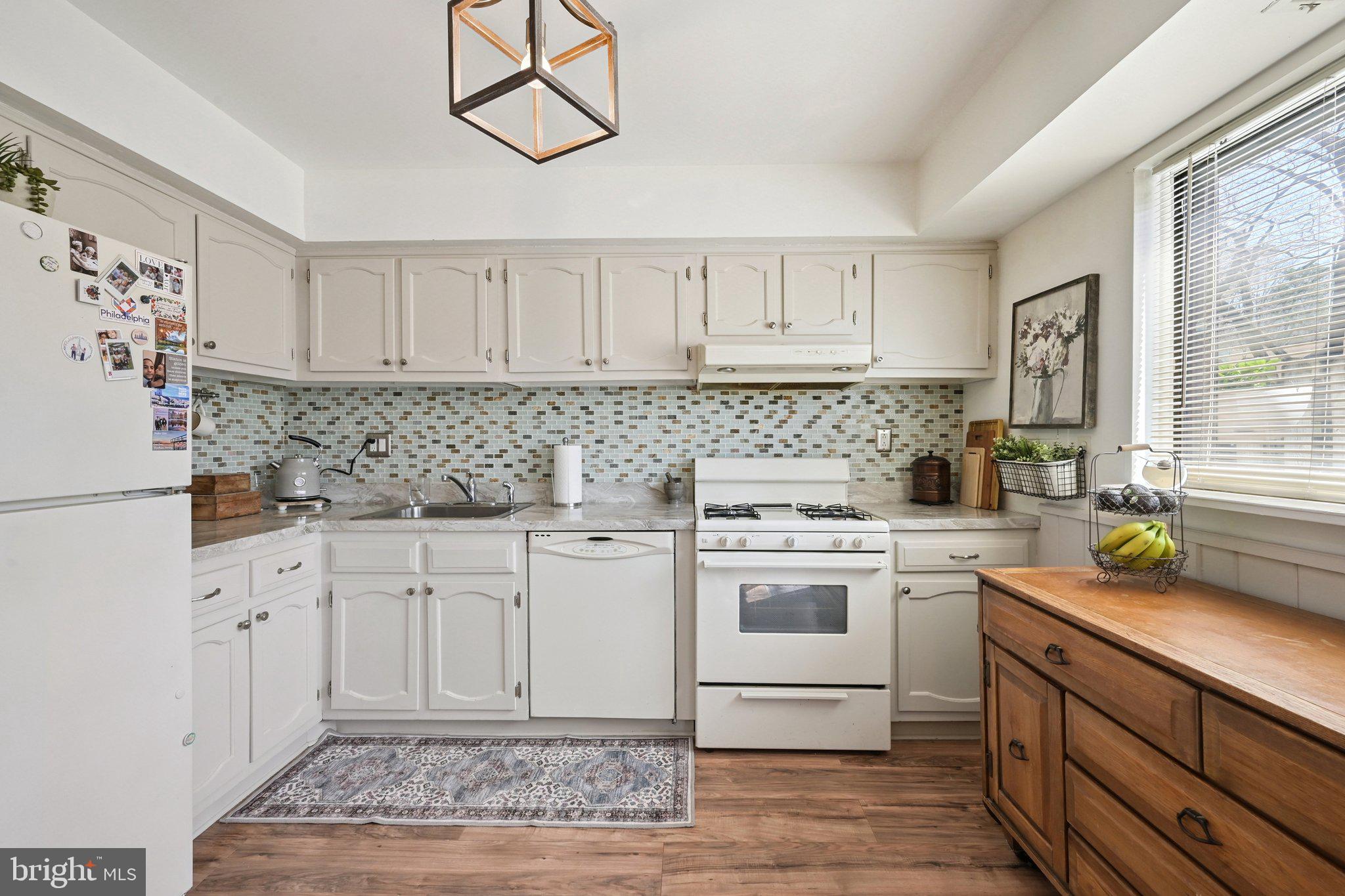 127 Chelsea Circle, Unit B143 Clementon, NJ 08021 - Photo 17 of 24