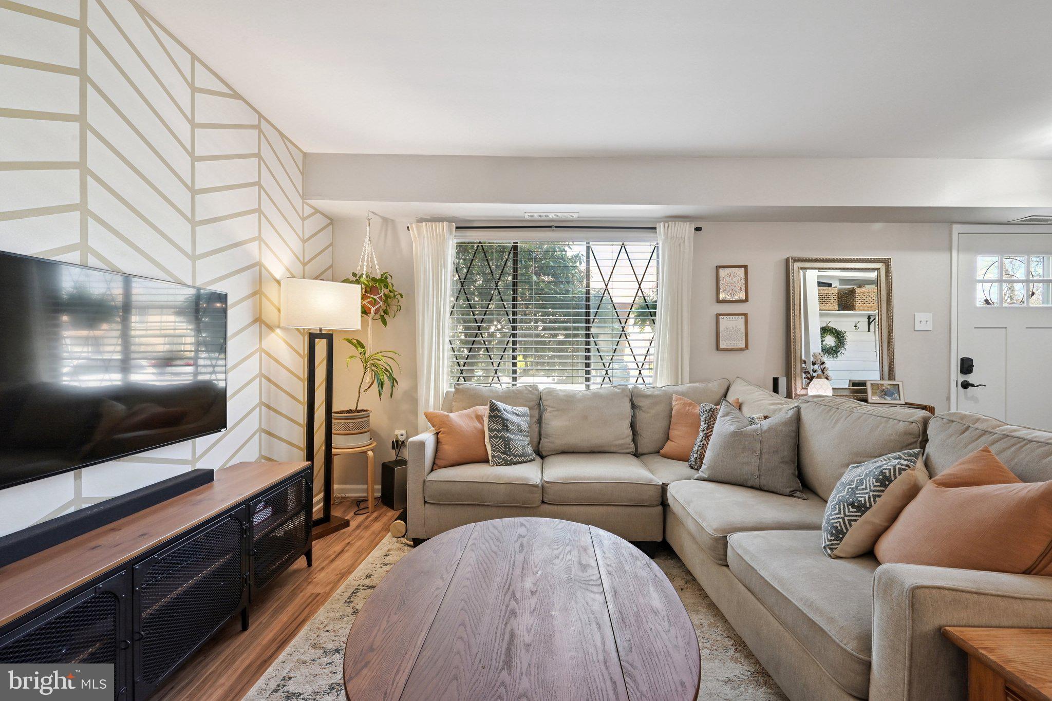 127 Chelsea Circle, Unit B143 Clementon, NJ 08021 - Photo 3 of 24