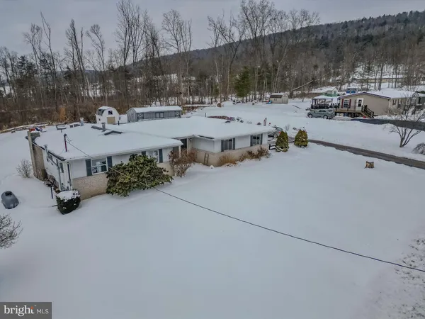a view of a terrace with sitting area