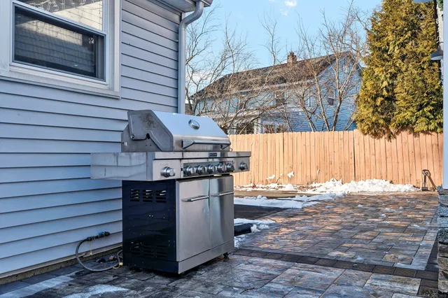 $3,200 | 1815 New Britain Avenue, Farmington, CT 06032