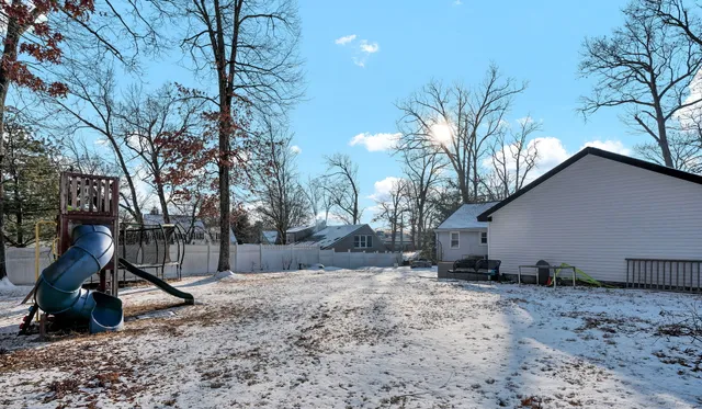 $3,200 | 1815 New Britain Avenue, Farmington, CT 06032