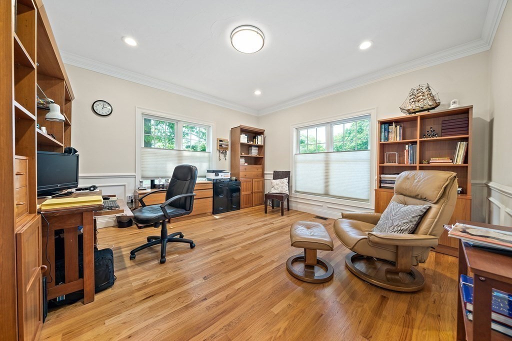 100 Garfield Road Dedham, MA 02026 - Photo 12 of 42 Gallery Image 12