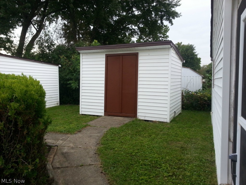 233 Nobottom Road Berea, OH 44017 - Photo 22 of 23 Gallery Image 22