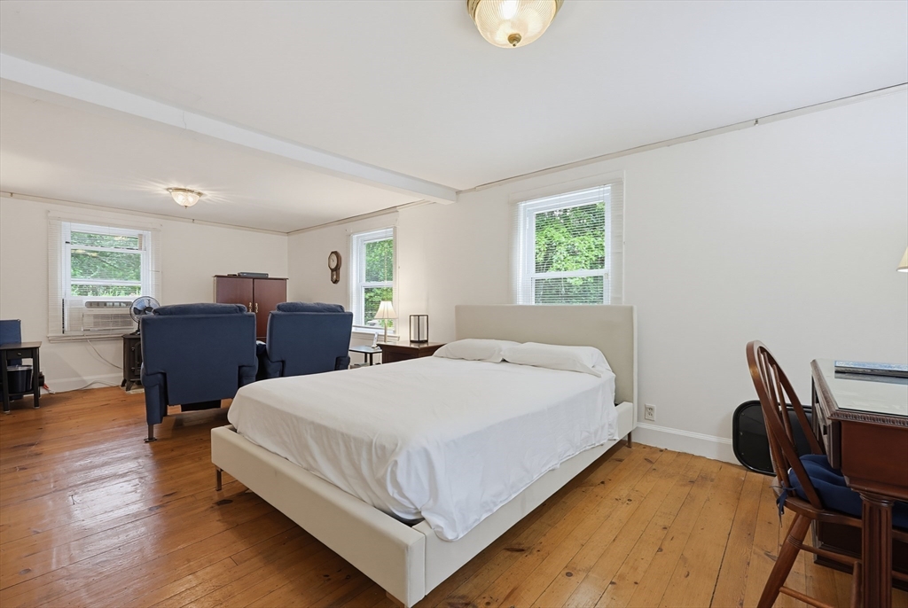 602 Elm Street Walpole, MA 02081 - Photo 14 of 38