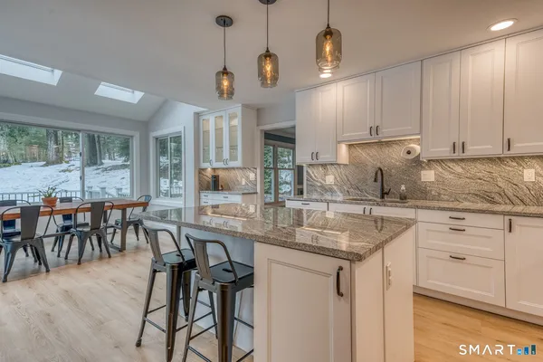 $795,000 | 35 High Gate Drive, Avon, CT 06001