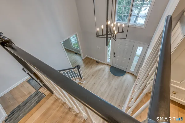 $795,000 | 35 High Gate Drive, Avon, CT 06001