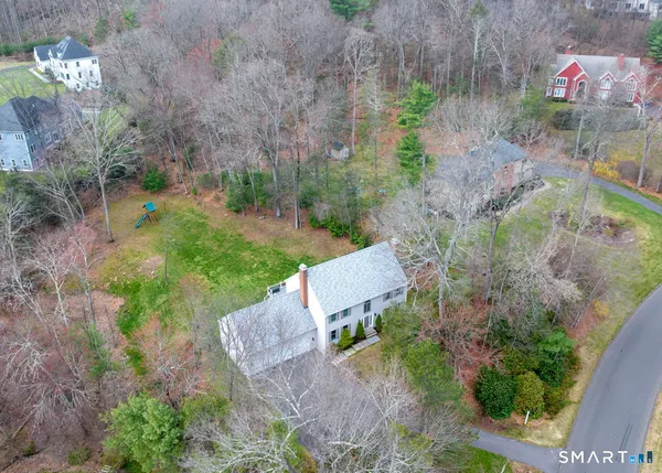 $795,000 | 35 High Gate Drive, Avon, CT 06001