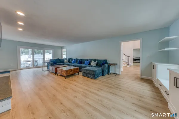 $795,000 | 35 High Gate Drive, Avon, CT 06001