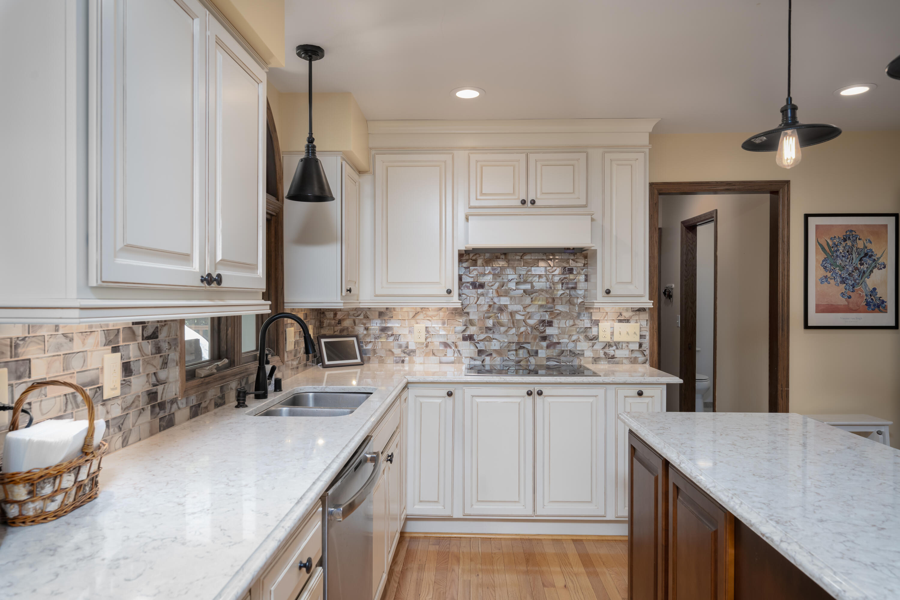 3 Maplewood Court Wind Point, WI 53402 - Photo 5 of 40 kitchen 3
