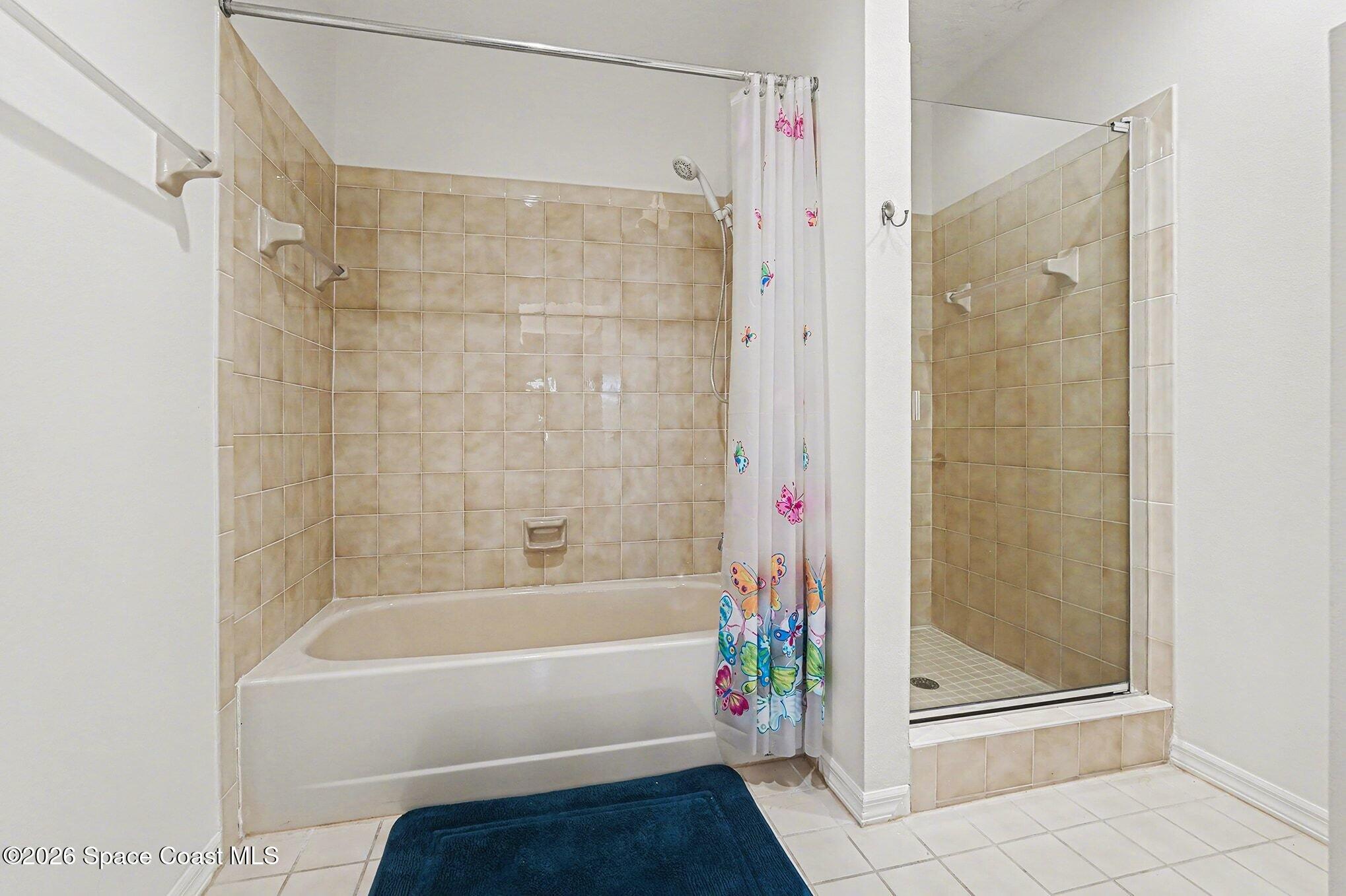 812 Ridge Lake Drive Melbourne, FL 32940 - Photo 20 of 32 Tub/shower AND shower stall