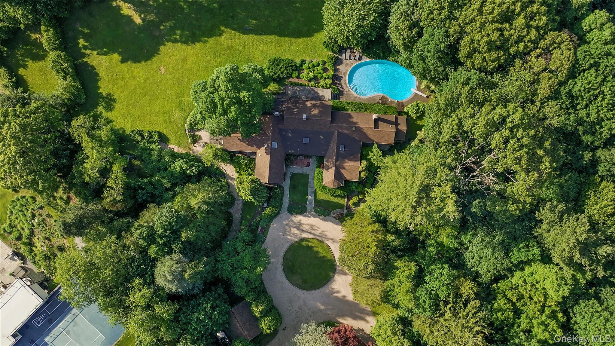 120 West Creek Farms Road Sands Point, NY 11050 - Photo 42 of 49