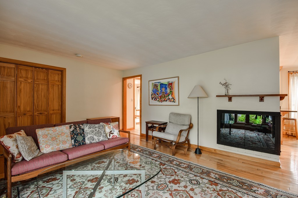 20 Campello Road Framingham, MA 01701 - Photo 3 of 23 Gallery Image 3