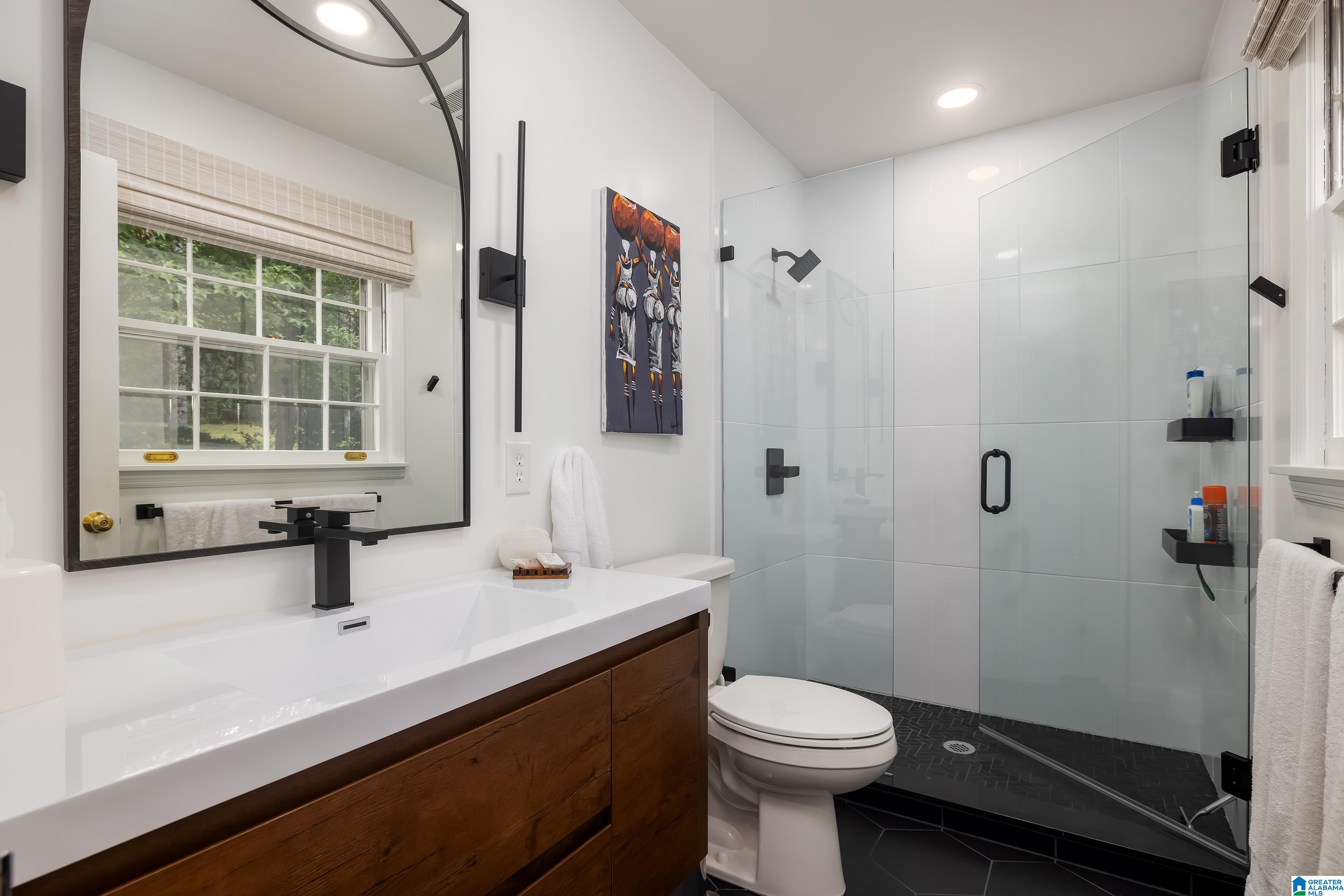 3404 North Woodridge Road Birmingham, AL 35223 - Photo 47 of 76