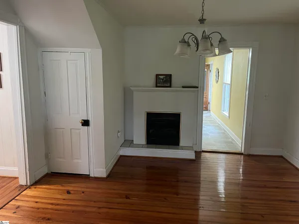 $249,000 | 606 West South Broad Street, Walhalla, SC 29691